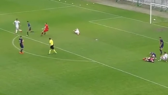 Kuriózny moment z maďarskej ligy.