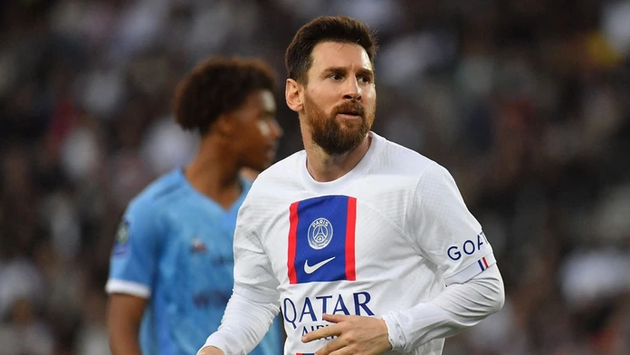 Messi je aj ako 35-ročný na roztrhanie. V hre je debut v Premier League, návrat do Barcelony i Amerika