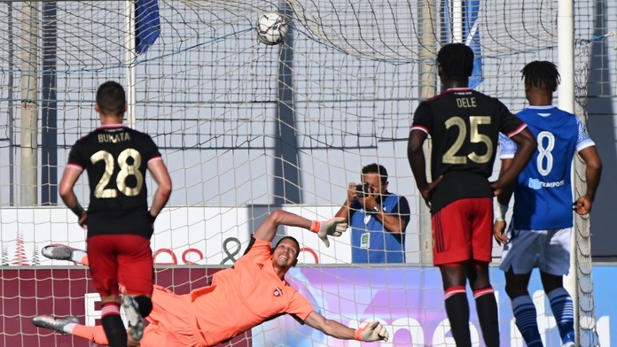 Gól FC Mosta z penalty počas zápasu 1. predkola Európskej konferenčnej ligy medzi FC Mosta - FC Spartak Trnava.