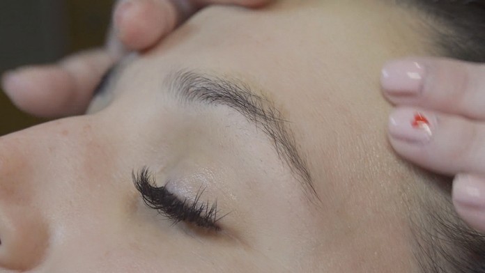 Manikúra a pedikára áno, kozmetika nie. Nie všetky služby sú od piatku otvorené