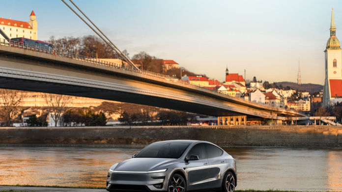 Tesla oficiálne vstupuje na slovenský trh. Poznáme prvé ceny aj miesto, kde si ju vyskúšate