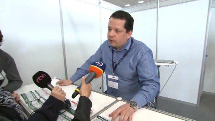 Údajný podvodník na veľtrhu práce.