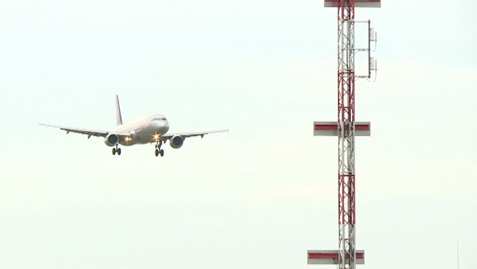 Pristávajúce lietadlo (ilustračné foto)