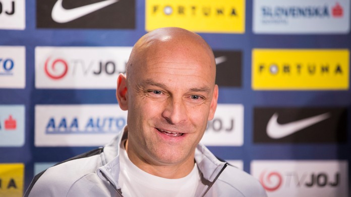 Tréner slovenskej futbalovej reprezentácie do 21 rokov Adrián Guľa.