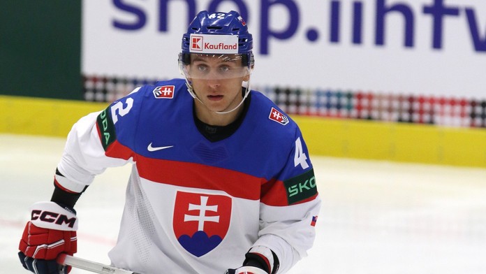 Po Slafkovskom kritizuje SZĽH aj otec Fehérváryho: Vyhrážali sa mi, že syn nebude reprezentovať