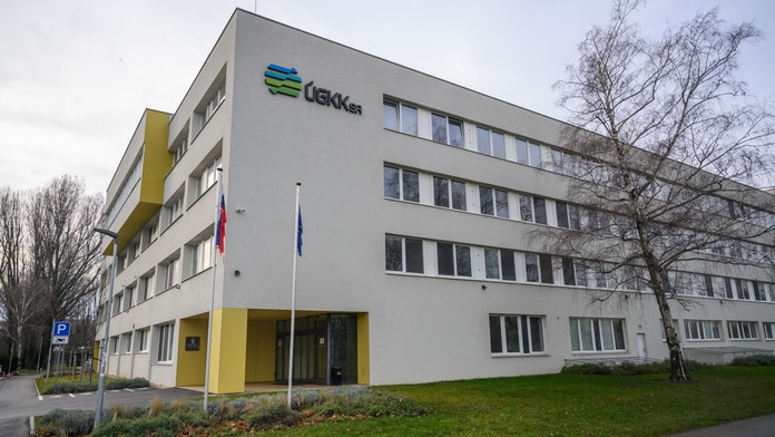 Budova Úradu geodézie, kartografie a katastra SR v Bratislave