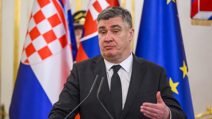 Chorvátsky prezident zrušil summit západného Balkánu. Dôvodom je Vučič