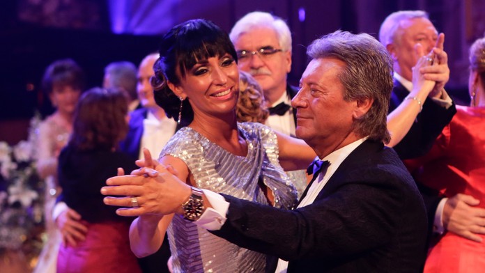 Sisa Sklovská pri tanci s manželom Jurajom