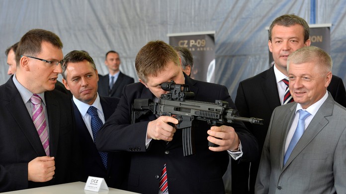 Zbrojovka v Novákoch- Fico