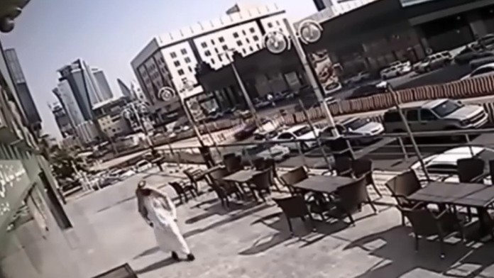 Muž unikol smrti len o vlások.