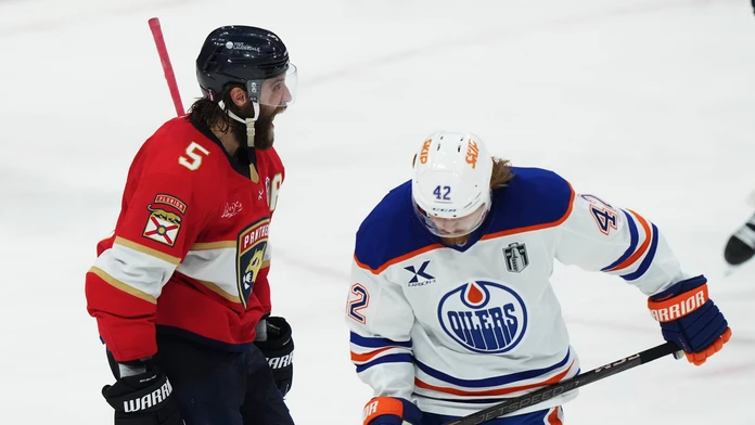 VIDEO: Florida nedala šancu Edmontonu a ujala sa vedenia v sérii. Oilers doplatili na nedisciplinovanosť