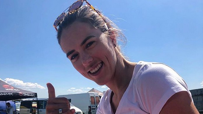 Vykoľajený vlak v Trnovci nad Váhom.