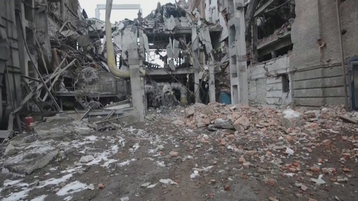 Zábery z mesta Ochtyrka, ktoré ruské delostrelectvo prakticky vymazalo z mapy, nepotrebujú komentár