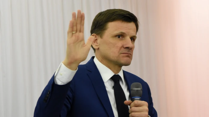 Nečakané rozhodnutie Dobrej voľby: Strana sa chce spájať s Pellegrinim, Hlina odchádza