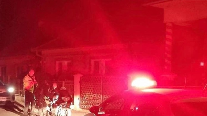 Motorkár z Dunajskej Stredy si poriadne zavaril. Vodičák nemal, no drogy vo vrecku áno