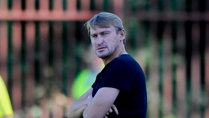Ľubomír Luhový na archívnej snímke z augusta 2012 ako tréner FC Petržalka 1898.
