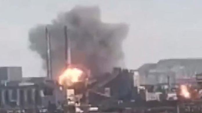 VIDEO: Ruské sily zničili veľký hutnícky závod v Mariupole