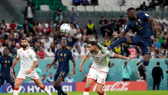 Na pľaci nechali všetko a turnaju zamávali skalpom obhajcu. Tunisku výhra na postup nestačila