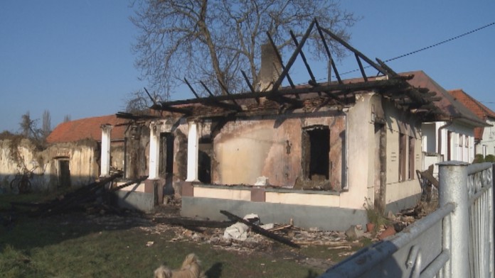 Požiar domu v Tlmačoch