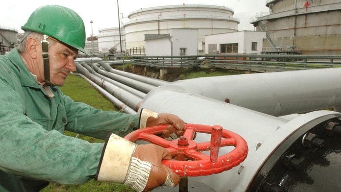 Ukrajina začne testovať ropovod Družba. Kremeľ je pripravený obnoviť dodávky