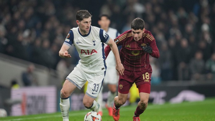 Európska liga: Tottenham prišiel o víťazstvo až v závere. Manchester United s ťažkosťami uspel