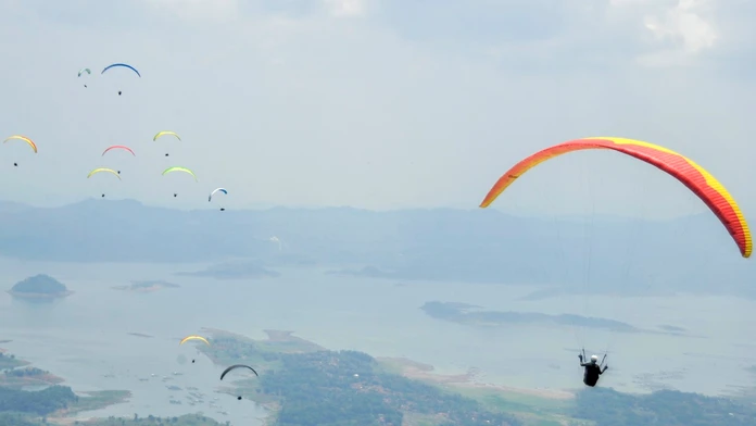 Paraglajding - ilustračná snímka