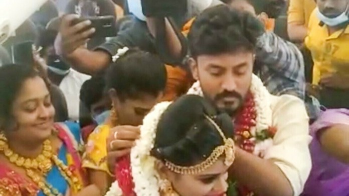 Indická svadba v lietadle