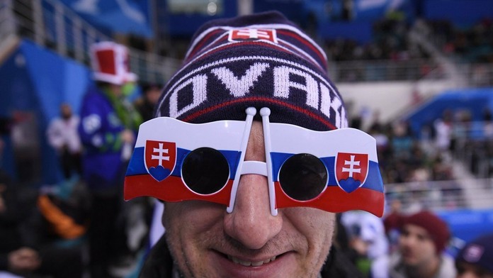Fanúšik slovenskej hokejovej reprezentácie.