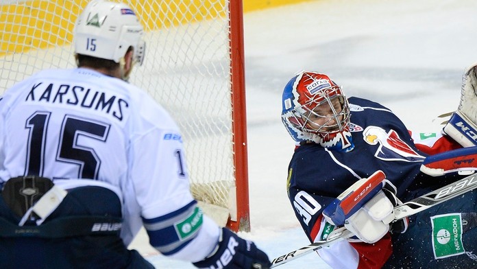 Denis Godla, Slovan Bratislava, KHL.