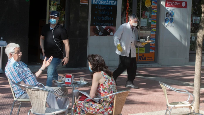 Novovykopané masové hroby na cintoríne Vila Formosa v Sao Paule. 
