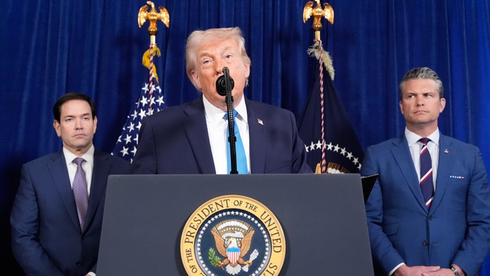 Budeme používať ropu a budeme si ju brať. USA môžu podľa Trumpa Venezuelu kontrolovať roky