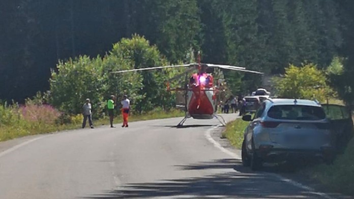 Čelnú zrážku motocyklov v Pribyline neprežili dvaja ľudia