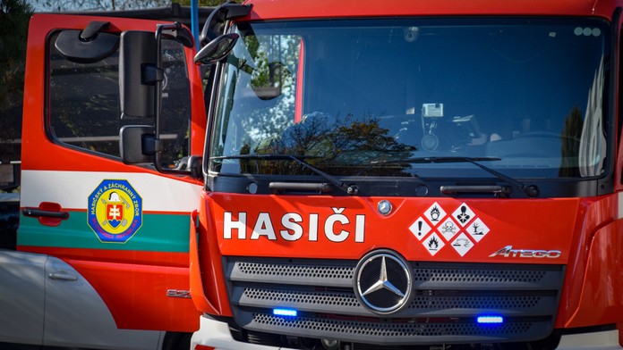 hasiči, ohen, poziar