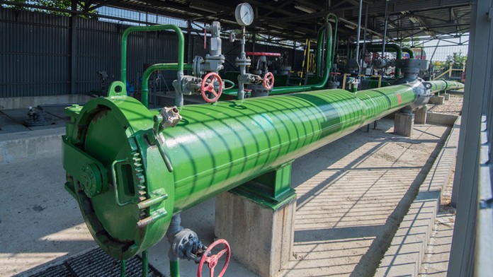 Na snímke vyústenie ropovodu Družba v areáli rafinérie akciovej spoločnosti Slovnaft.