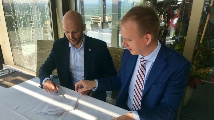 Luke Perry na archívnych fotkách. Tieto zábery doteraz nikto nevidel