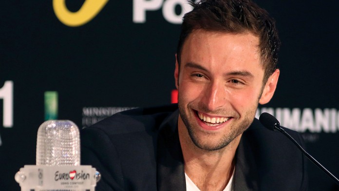 Víťaz Eurovízie Mans Zelmerlöw zo Švédska.