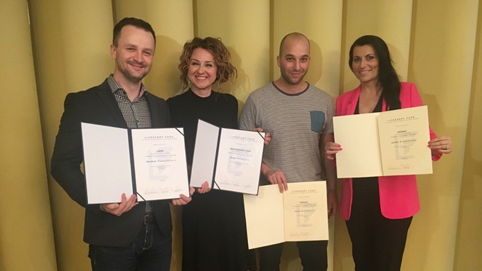 Ocenení reportéri TV Markíza Marek Vnenčák, Denisa Czibulka, Ján Maloch a Jarmila Kováčová.