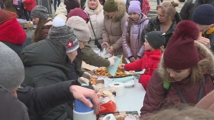 Situácia v ukrajinskom Ľvove očami našej redaktorky: Bez dobrovoľníkov by boli utečenci bezradní