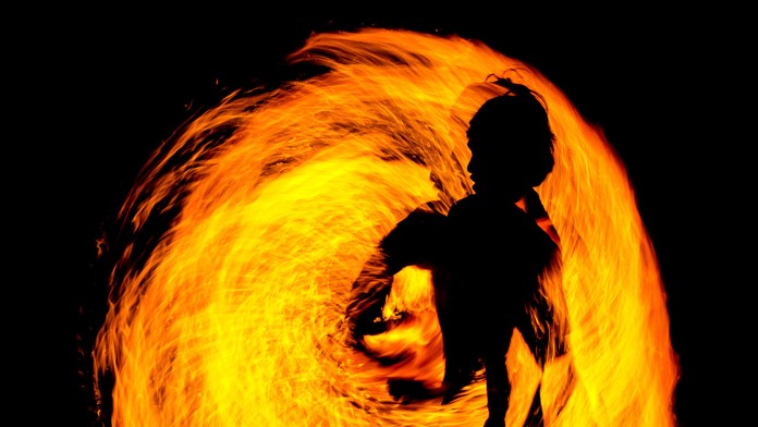 Horiaci muž vbehol do sídla policajnej centrály