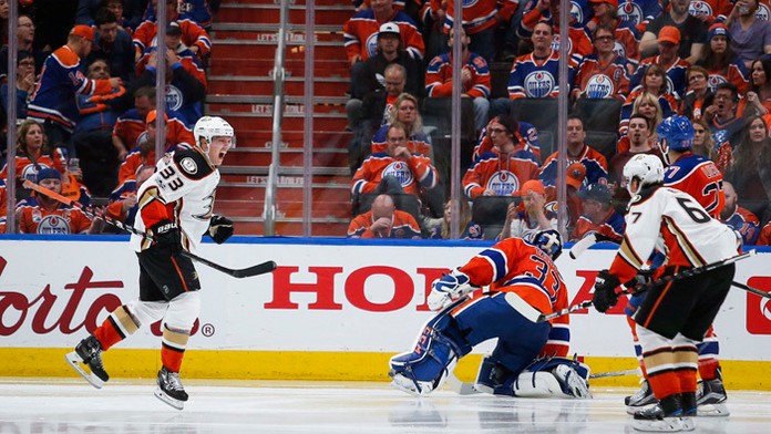 Edmonton podľahol Anaheimu.