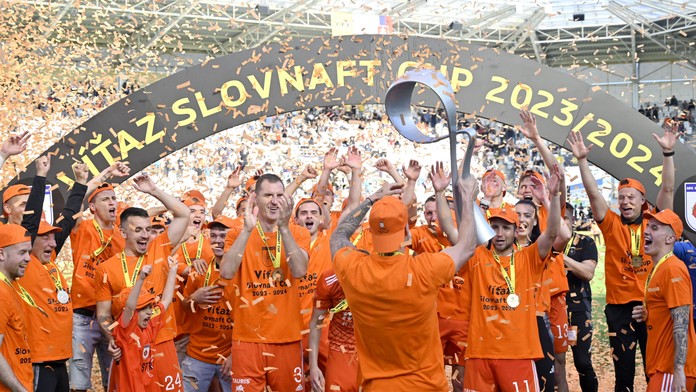 Zlatý hetrik Trnave nevyšiel, vo finále sa opakovala história. Ružomberok oslavuje zisk trofeje po 18 rokoch