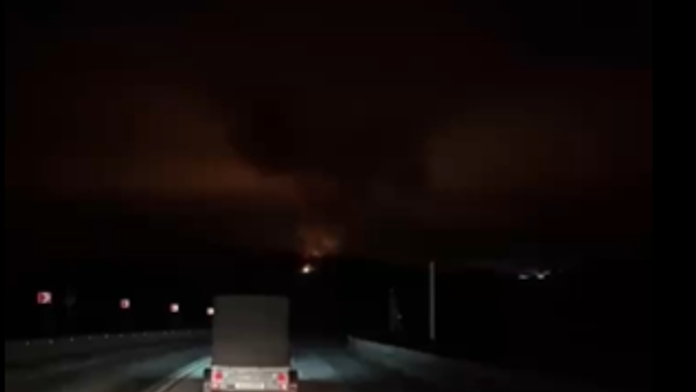 Ukrajina podnikla jeden z najsilnejších úderov na ruskom území. Dronové nálety trvali pol dňa