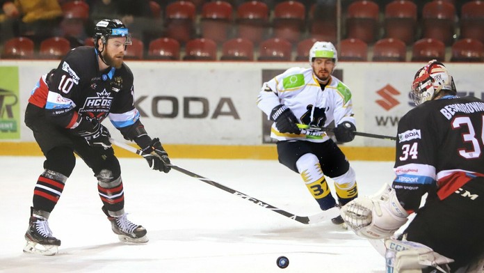 Pred odletom z Číny si urobili spoločnú selfie.