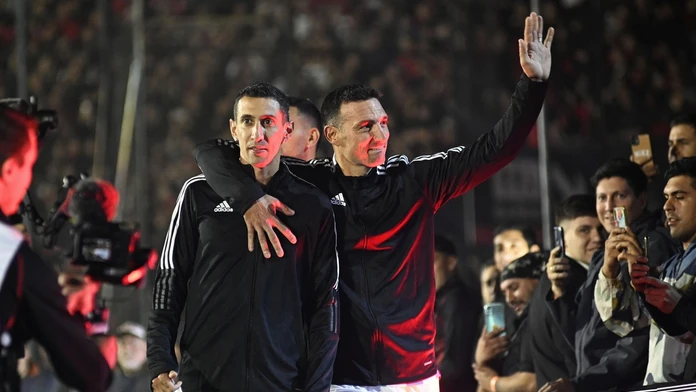 Pred arabskými miliónmi či Messiho Miami uprednostnil Benficu. Majster sveta spečatil transfer