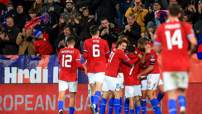 Radujúci sa českí futbalisti