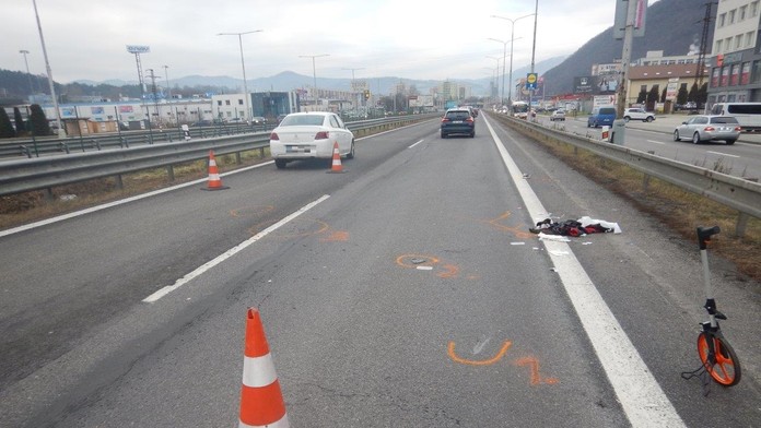 Tragédia v Banskej Bystrici: Auto zrazilo chodca (†39) na R1