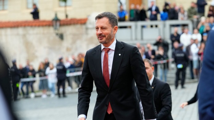 Premiér E. Heger: Ak Putin stratí vplyv na Európu, trh s plynom sa upokojí