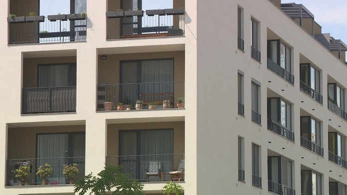 Ľudia sa skladajú na volebné prieskumy. Za jedno euro vám príde výsledok do mailu