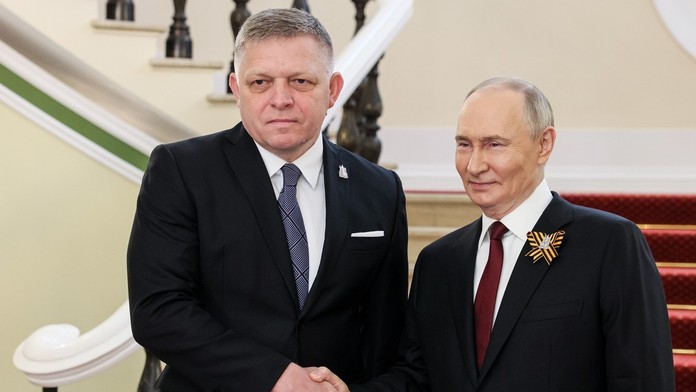 Robert Fico sa v Číne stretne s Vladimirom Putinom, oznámil Kremeľ
