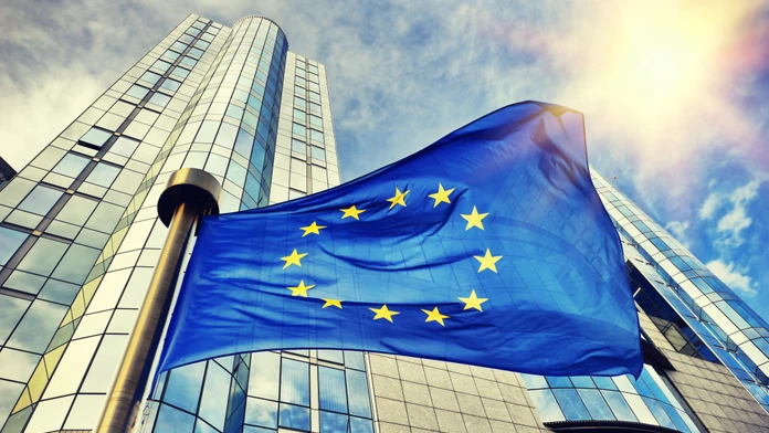 Európska komisia schválila Slovensku výrazne vyššiu štátnu pomoc pre firmy